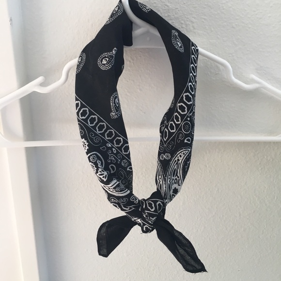 Carly Jean Los Angeles Accessories - Carly Jean Los Angeles Bandana Necktie Black